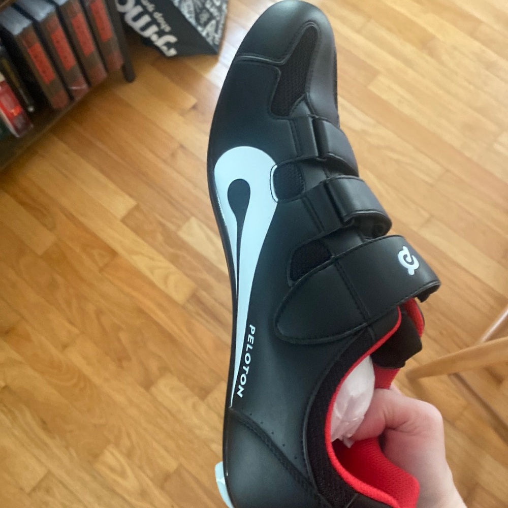 Men’s Peloton cycling shoes